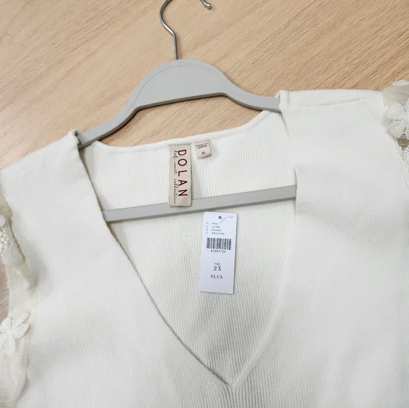 Anthropologie Dolan White Top with Sheer Floral Sleeves - Picture 6 of 8